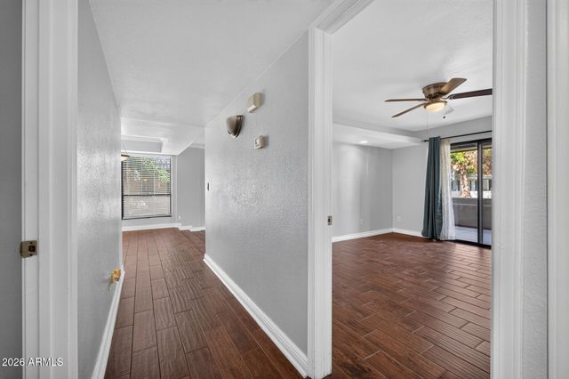 3420 W DANBURY Drive C109, Phoenix, AZ 85053