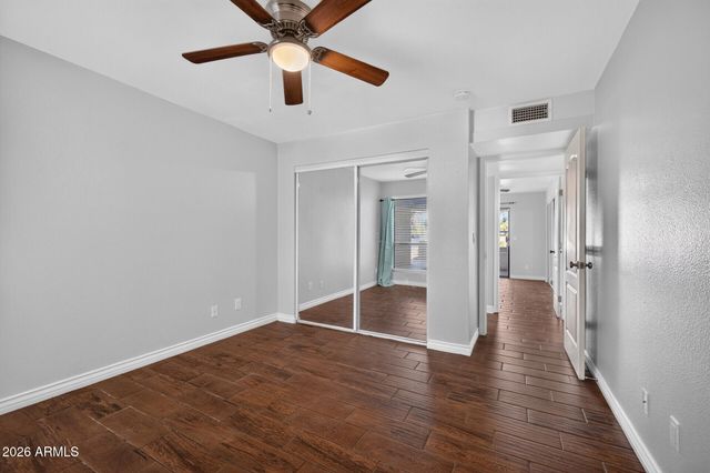 3420 W DANBURY Drive C109, Phoenix, AZ 85053