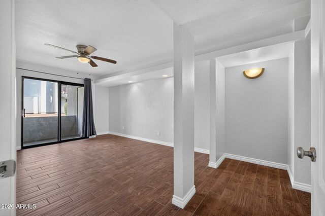 3420 W DANBURY Drive C109, Phoenix, AZ 85053