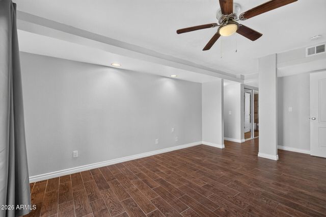 3420 W DANBURY Drive C109, Phoenix, AZ 85053