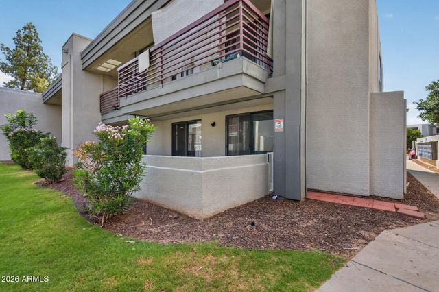 3420 W DANBURY Drive C109, Phoenix, AZ 85053