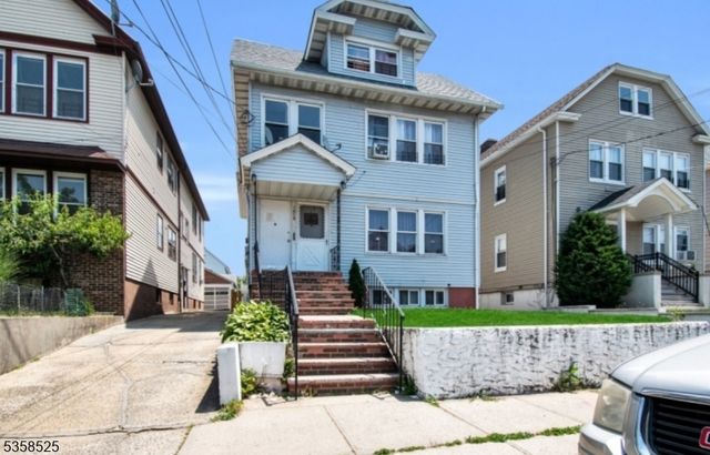 1013 Kilsyth Rd, Elizabeth City, NJ 07208