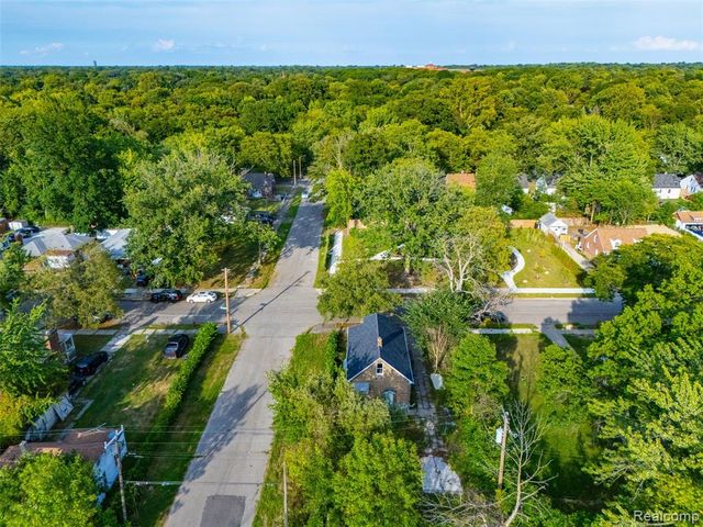 6015 Woodhall Street, Detroit, MI 48224
