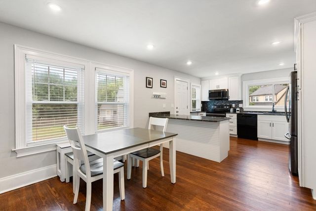 16 Elm St, Medford, MA 02155