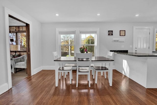 16 Elm St, Medford, MA 02155