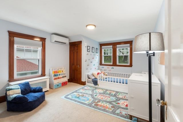 16 Elm St, Medford, MA 02155