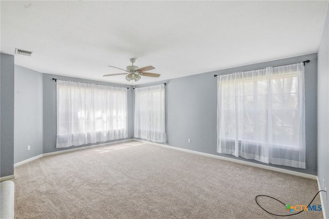 303 Roseland Avenue, Victoria, TX 77901