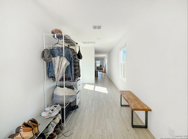 5482 Daphne, San Antonio, TX 78253