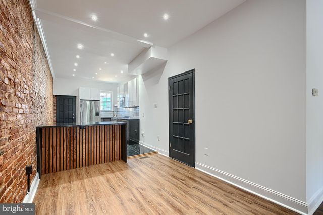 3318 E BALTIMORE ST, Baltimore, MD 21224
