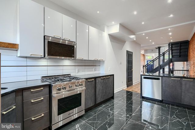 3318 E BALTIMORE ST, Baltimore, MD 21224