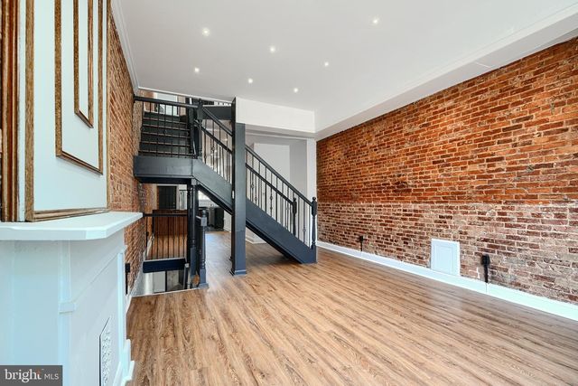 3318 E BALTIMORE ST, Baltimore, MD 21224