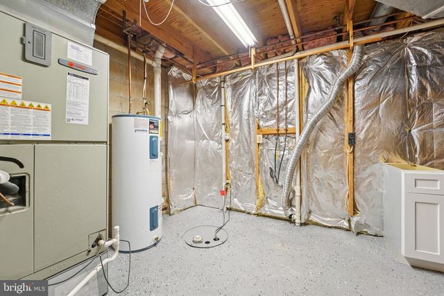 8727 SILVER HALL RD, Perry Hall, MD 21128