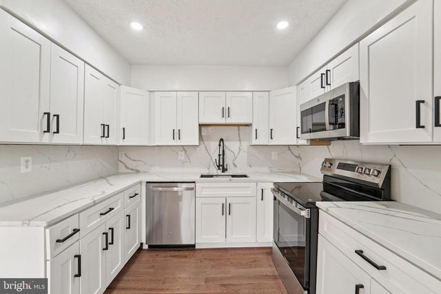 8727 SILVER HALL RD, Perry Hall, MD 21128