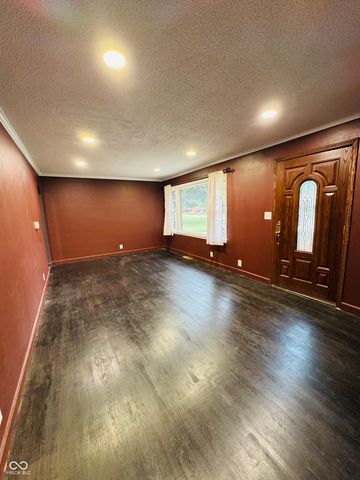 6905 Hendricks Street, Anderson, IN 46013