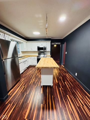 6905 Hendricks Street, Anderson, IN 46013