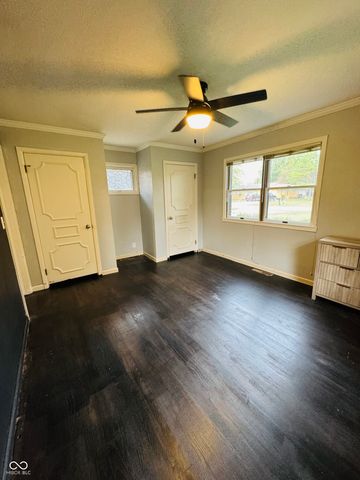 6905 Hendricks Street, Anderson, IN 46013