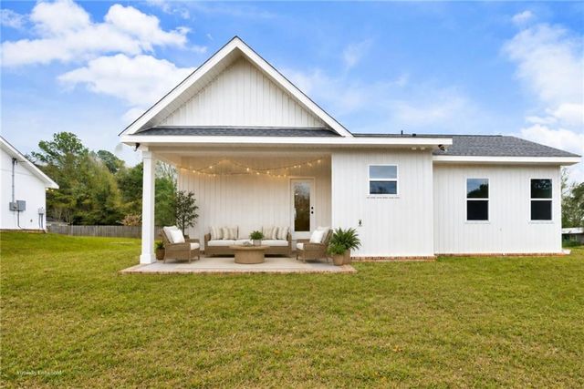 6776 Barneswood Court, Theodore, AL 36582