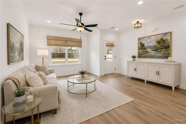 6776 Barneswood Court, Theodore, AL 36582