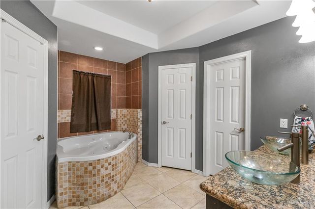 524 S Mile 2 W, Mercedes, TX 78570