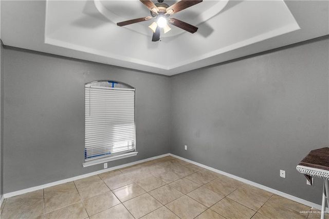 524 S Mile 2 W, Mercedes, TX 78570