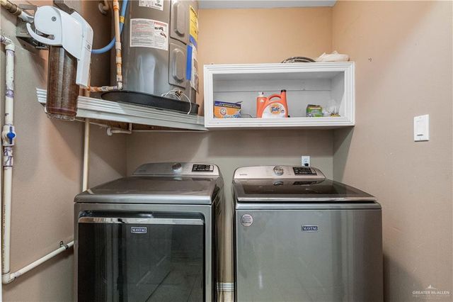 524 S Mile 2 W, Mercedes, TX 78570