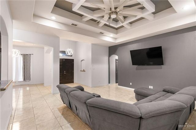 524 S Mile 2 W, Mercedes, TX 78570