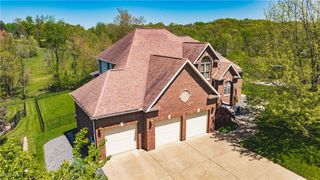 24 Westwood Drive, Parkersburg, WV 26101