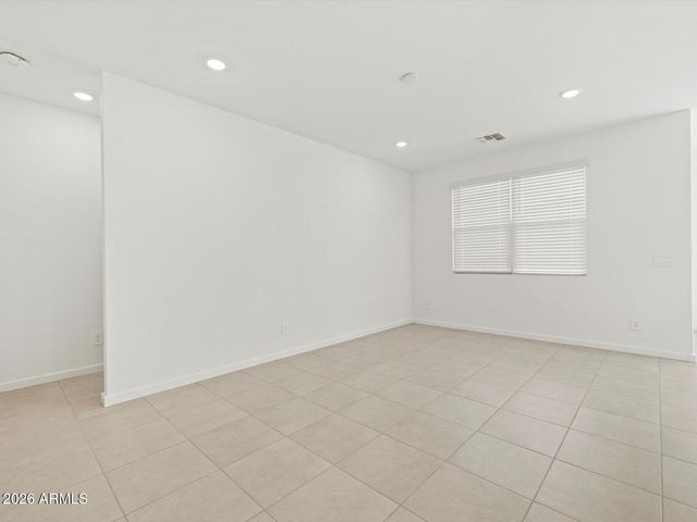 10803 W ATLANTIS Way, Tolleson, AZ 85353