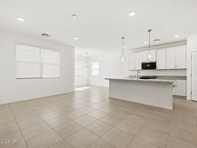 10803 W ATLANTIS Way, Tolleson, AZ 85353