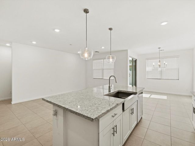 10803 W ATLANTIS Way, Tolleson, AZ 85353