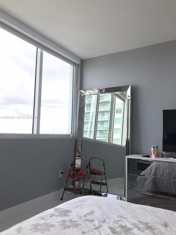253 NE 2nd St 3509, Miami, FL 33132