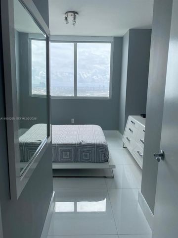 253 NE 2nd St 3509, Miami, FL 33132