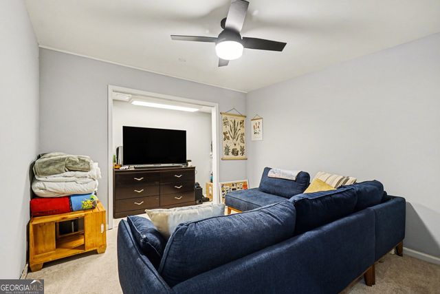 1016 Creatwood Circle, Smyrna, GA 30080