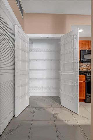 628 CLEVELAND STREET 1204, Clearwater, FL 33755