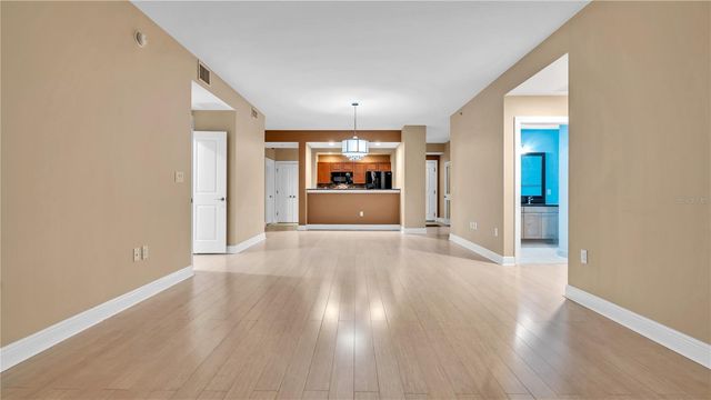628 CLEVELAND STREET 1204, Clearwater, FL 33755