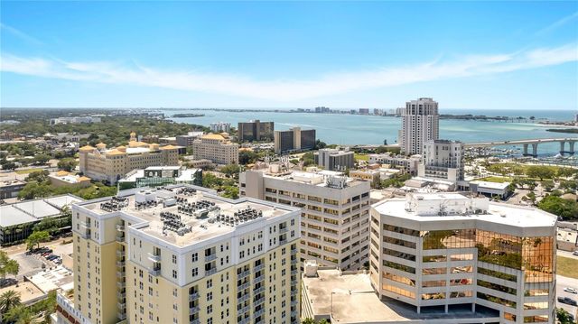 628 CLEVELAND STREET 1204, Clearwater, FL 33755