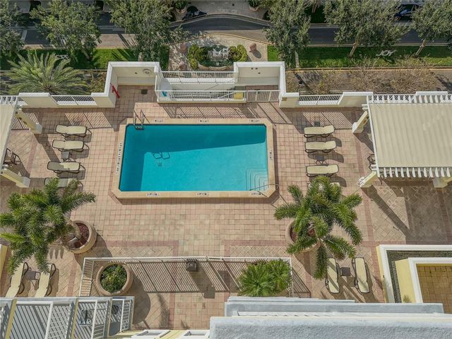 628 CLEVELAND STREET 1204, Clearwater, FL 33755