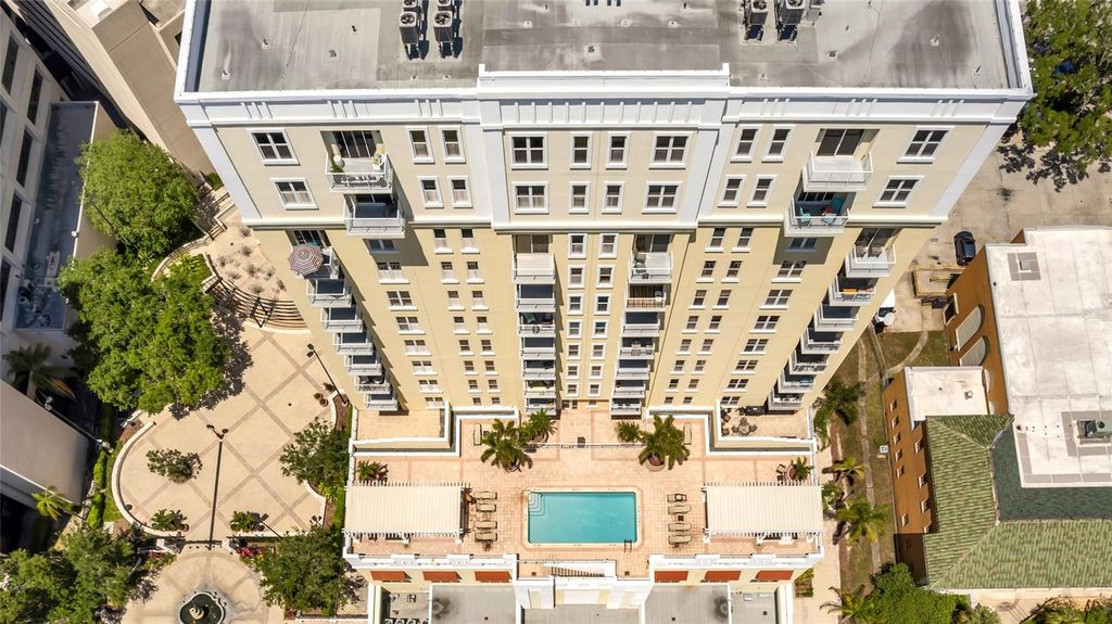 628 CLEVELAND STREET 1204, Clearwater, FL 33755