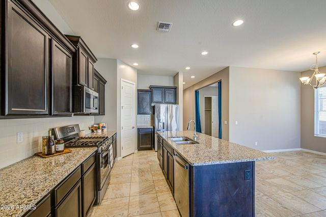 10334 E NICHOLS Avenue, Mesa, AZ 85209