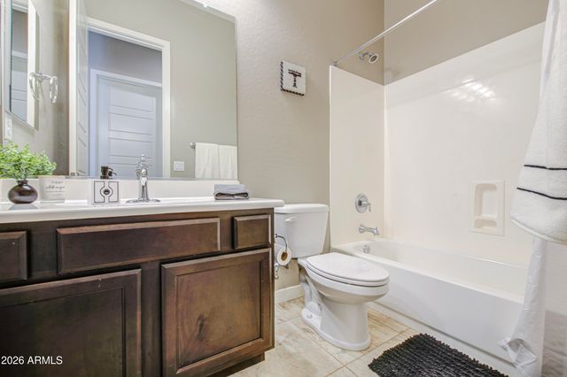 10334 E NICHOLS Avenue, Mesa, AZ 85209