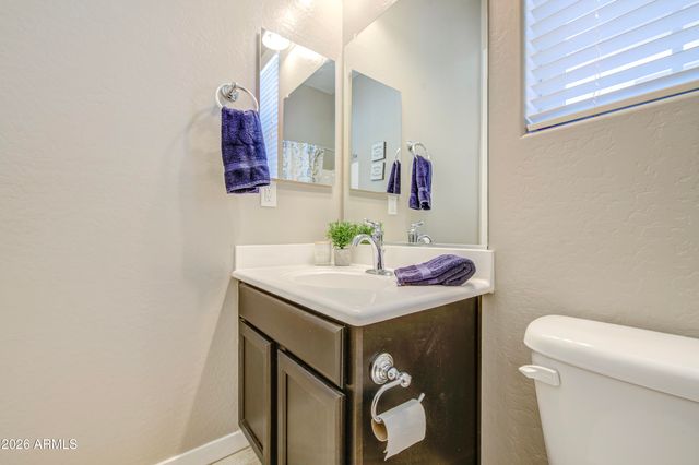 10334 E NICHOLS Avenue, Mesa, AZ 85209