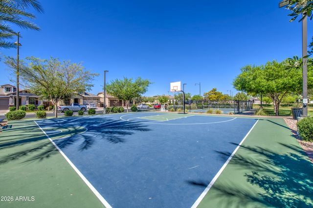 10334 E NICHOLS Avenue, Mesa, AZ 85209