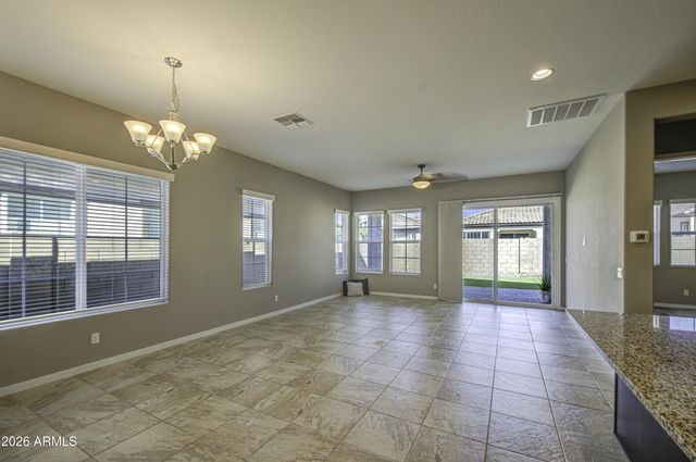 10334 E NICHOLS Avenue, Mesa, AZ 85209