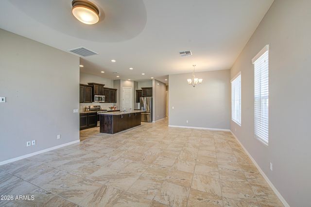 10334 E NICHOLS Avenue, Mesa, AZ 85209