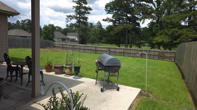 34228 Osprey Dr, Denham Springs, LA 70706