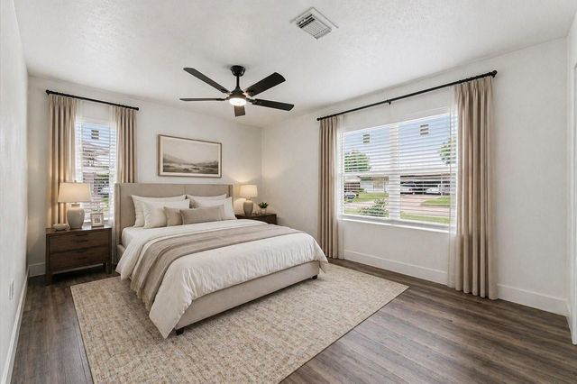 5759 Belneath Street, Houston, TX 77033