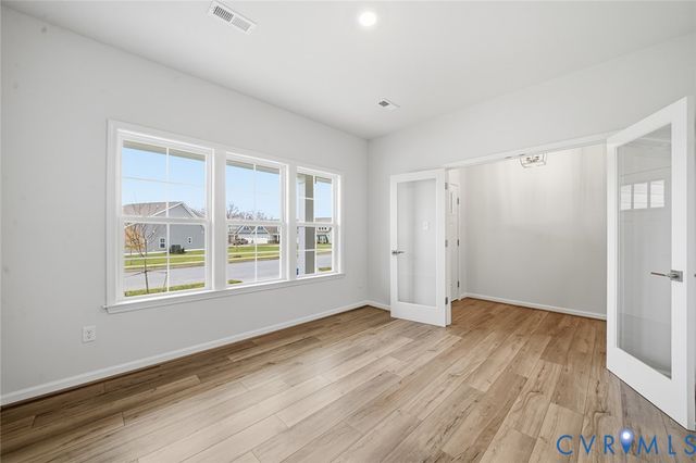 7237 Sommervale Dr, Moseley, VA 23120
