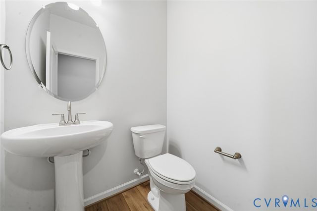 7237 Sommervale Dr, Moseley, VA 23120