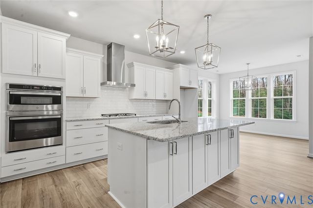 7237 Sommervale Dr, Moseley, VA 23120