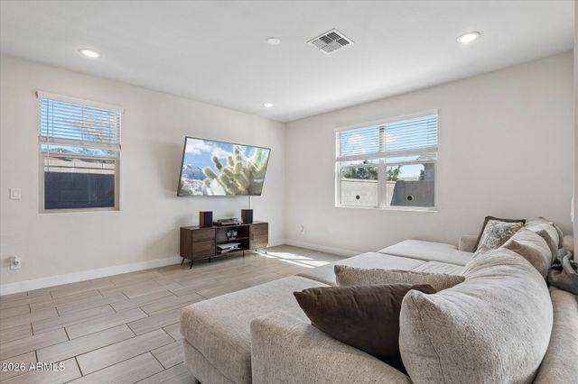 8521 S 69TH Lane, Laveen, AZ 85339